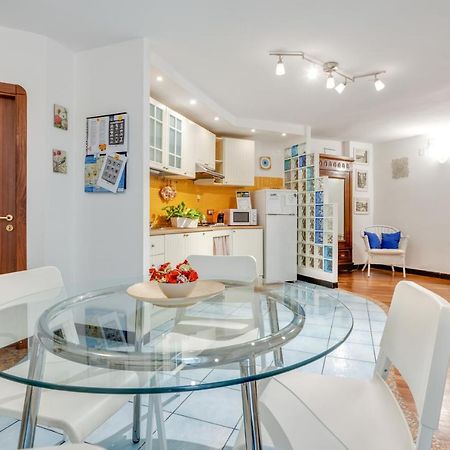 Guesthost - Casa Querida Central & Elegant Flat Νάπολη Εξωτερικό φωτογραφία
